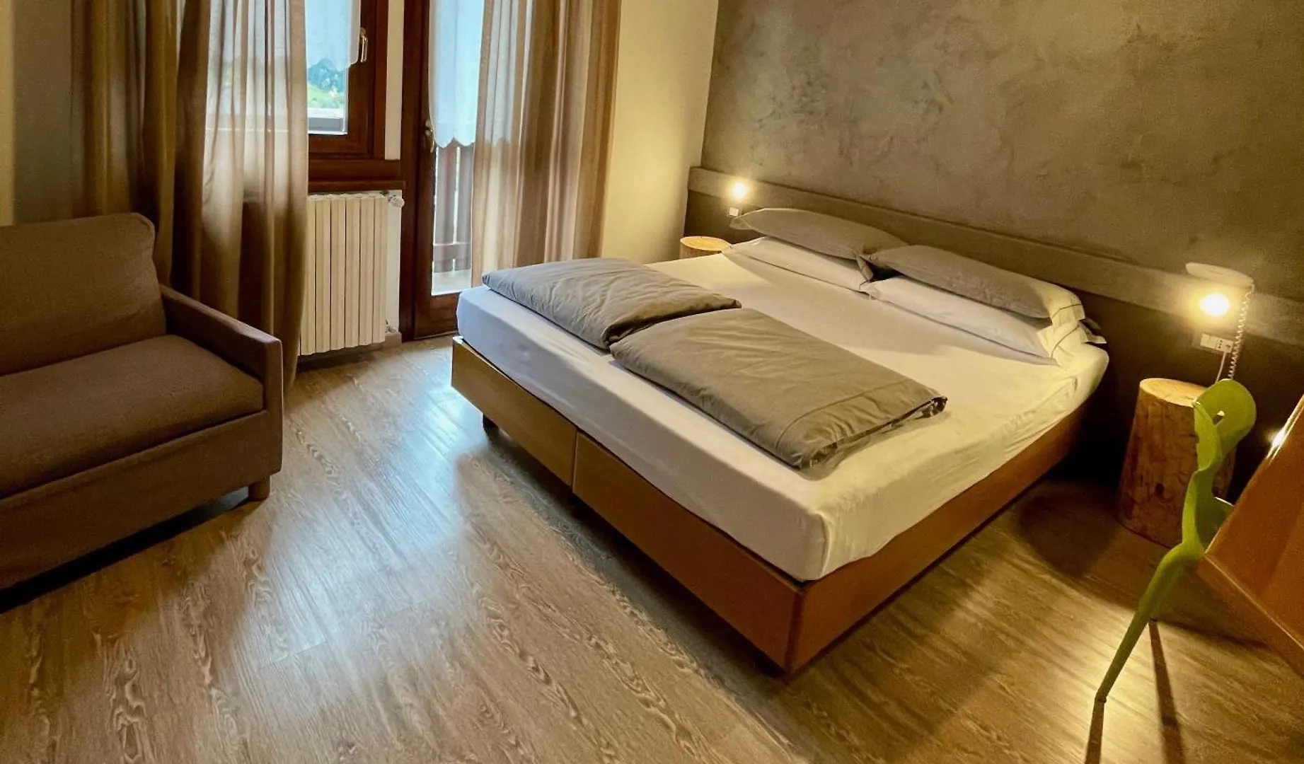 Hotel Garni Sorriso Ponte Di Legno 4*,  Italy